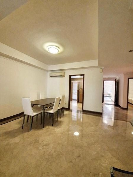 CAVENAGH LODGE 2