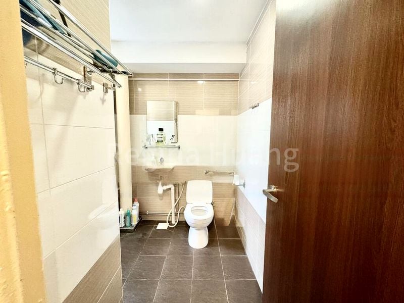 BEDOK RESERVOIR RD 8