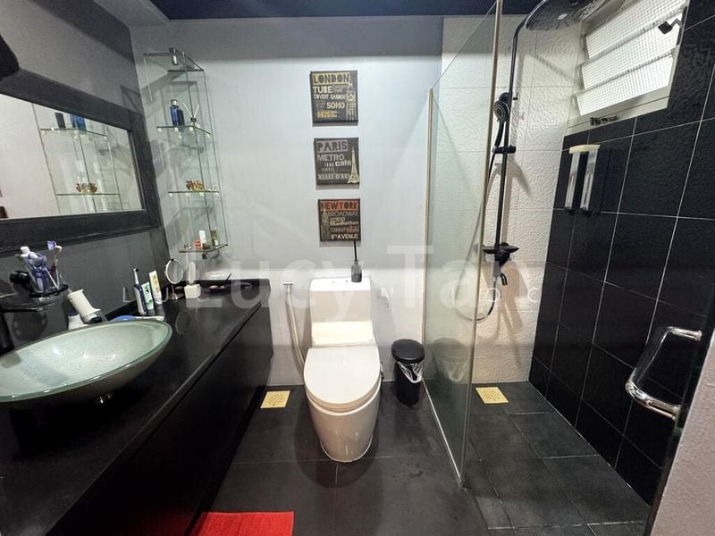 BT BATOK WEST AVE 5 7