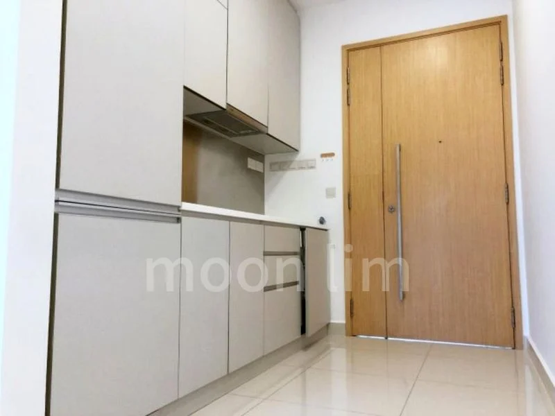 MIDTOWN RESIDENCES 11