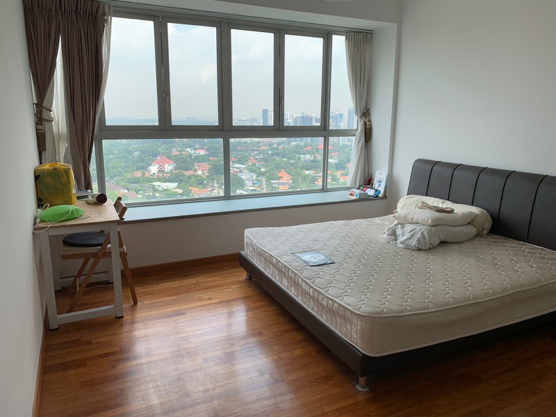 THE METROPOLITAN CONDOMINIUM 5