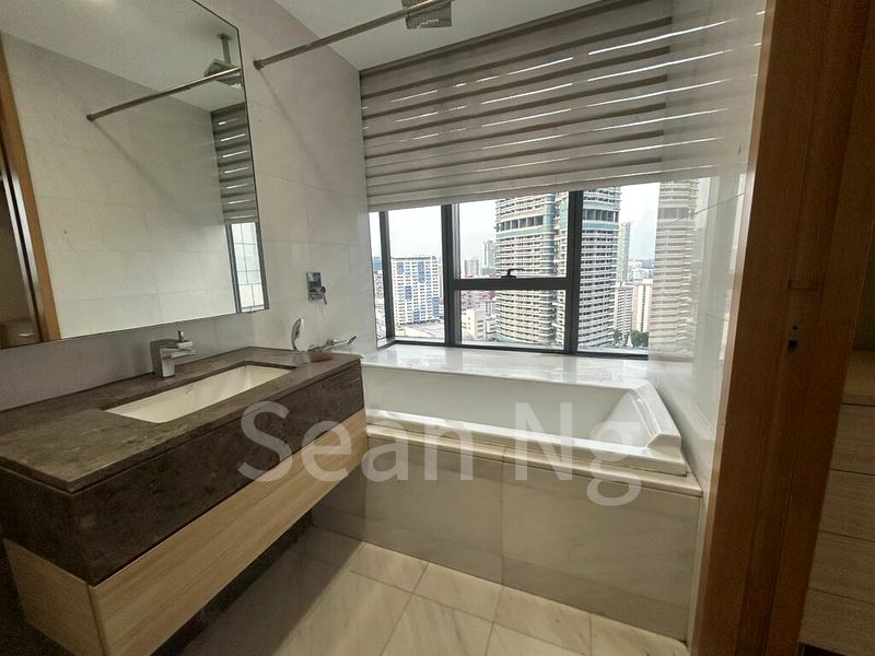 CONCOURSE SKYLINE 10