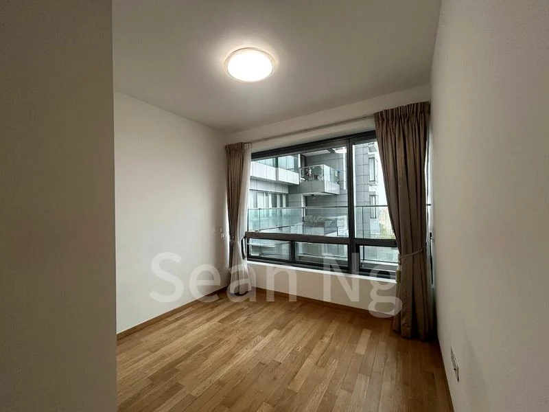 CONCOURSE SKYLINE 13