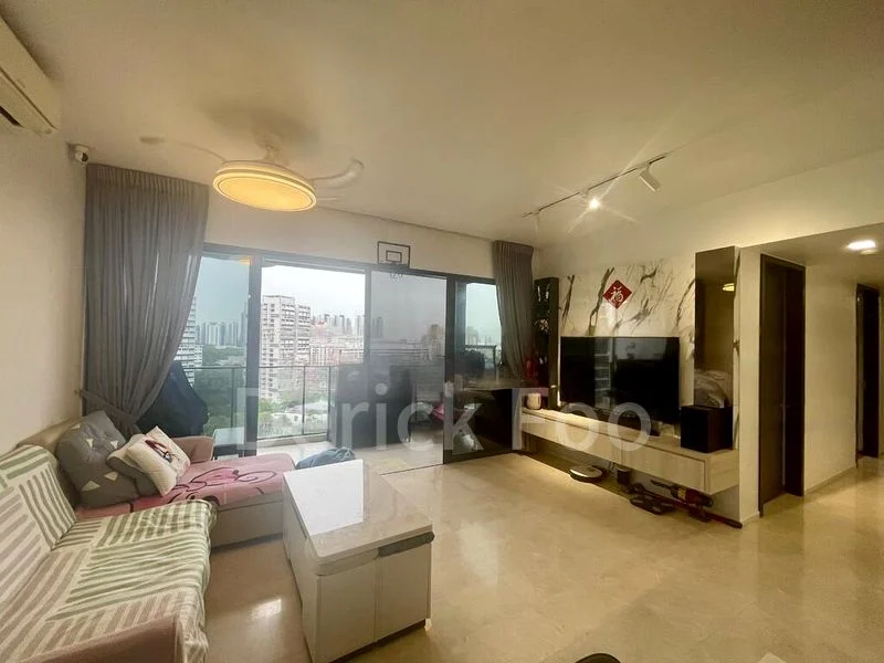 THE CLEMENT CANOPY 5