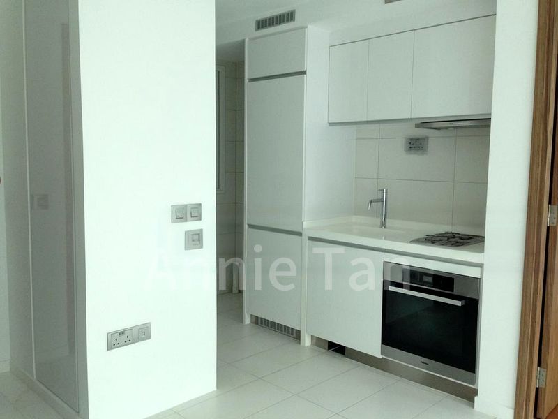 SUITES AT ORCHARD 10