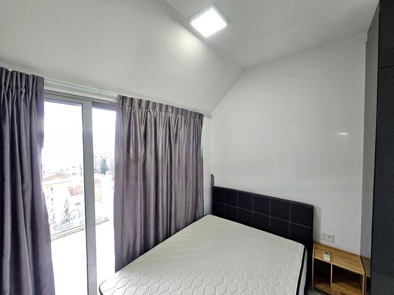 # 1 SUITES 3