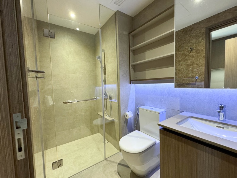 SEASIDE RESIDENCES 13