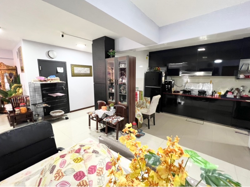 TAMPINES NTH DR 1 16