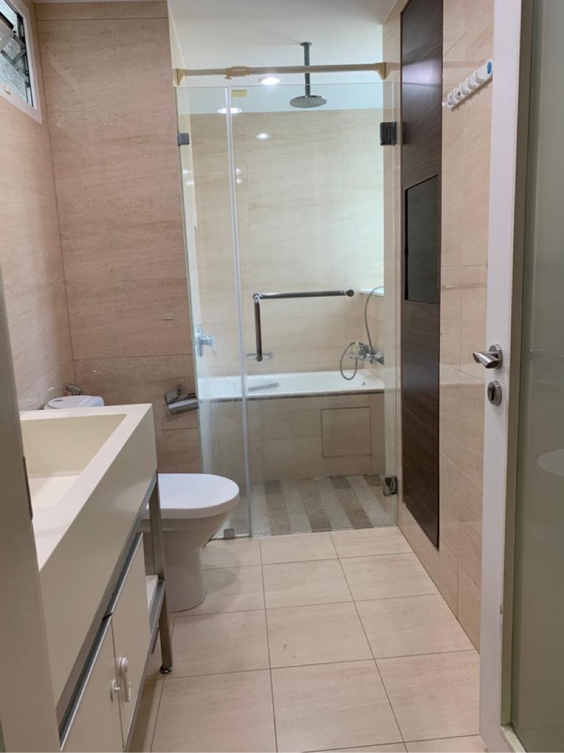 MONTEREY PARK CONDOMINIUM 11