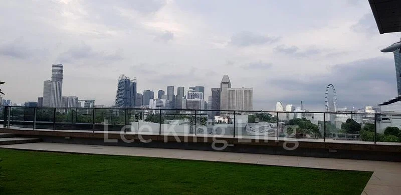 MARINA BAY RESIDENCES 5