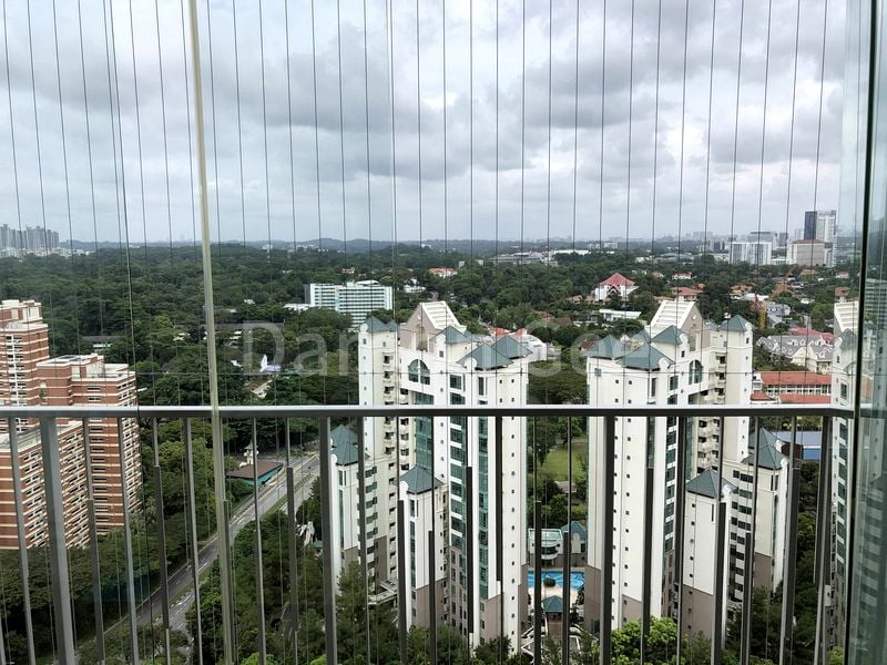 THE METROPOLITAN CONDOMINIUM 4