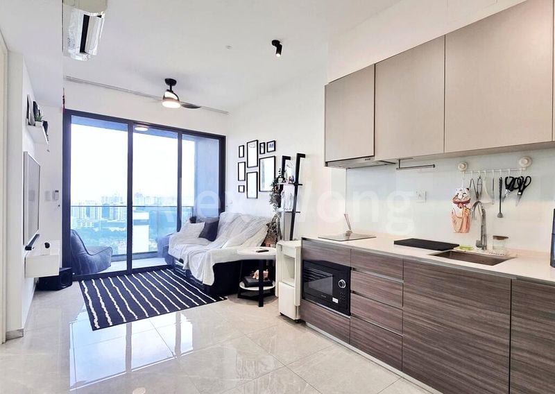 STIRLING RESIDENCES 6