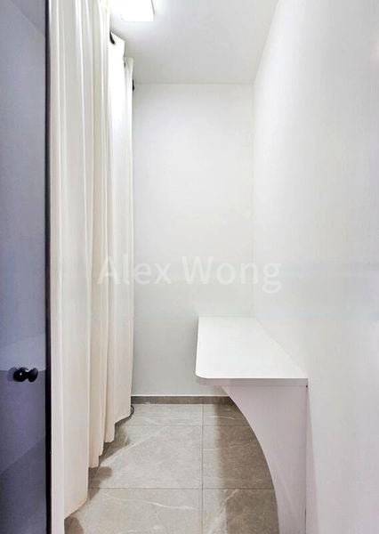 STIRLING RESIDENCES 10