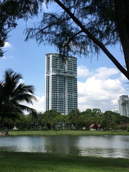 KALLANG RIVERSIDE 13