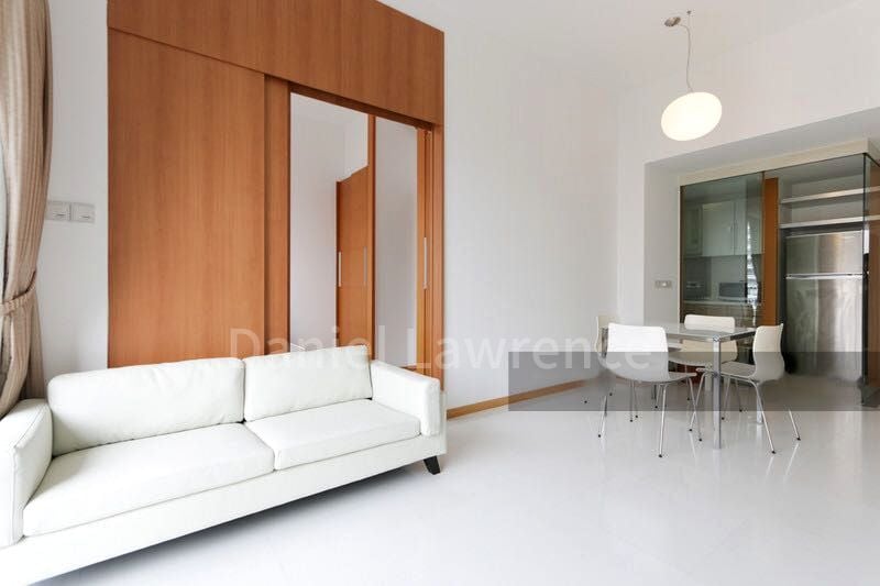 THE PIER AT ROBERTSON 2