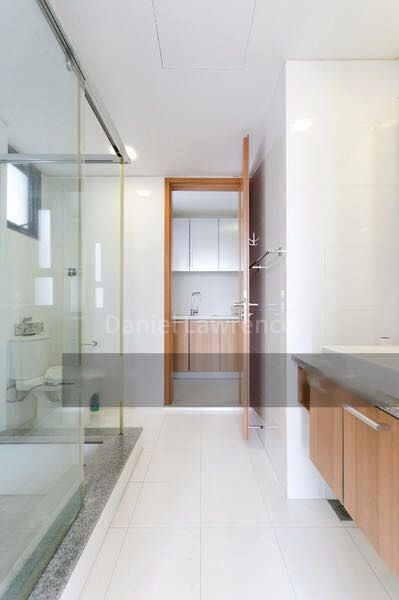 THE PIER AT ROBERTSON 3