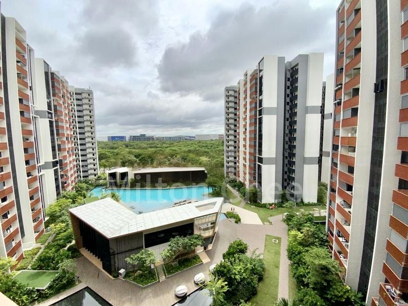 RIVERFRONT RESIDENCES 4