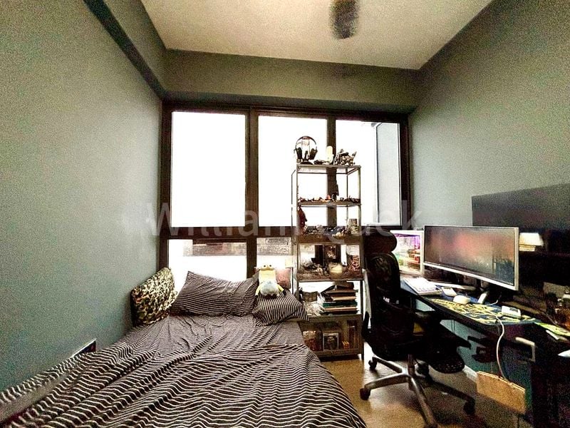 AVENUE SOUTH RESIDENCE 7