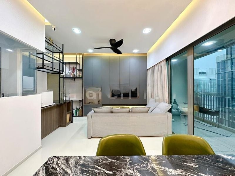 THE TERRACE 1