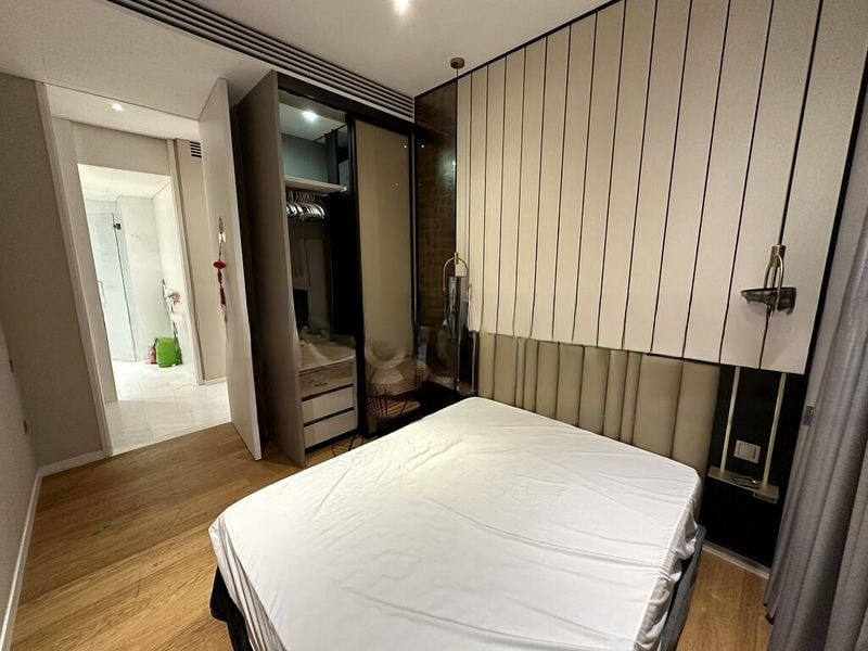 SOUTH BEACH RESIDENCES 3