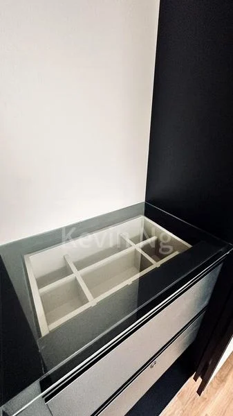 COASTLINE RESIDENCES 5