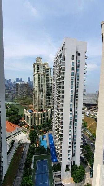 MIRAGE TOWER 2