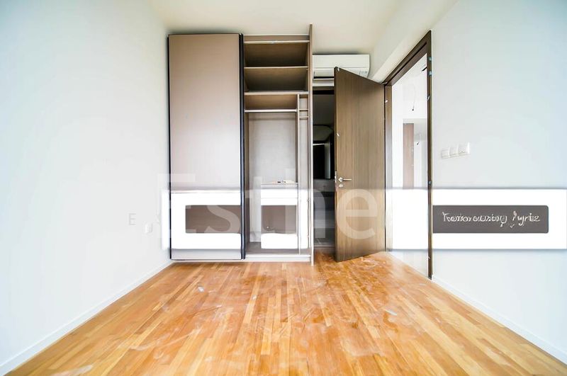 AVENUE SOUTH RESIDENCE 8