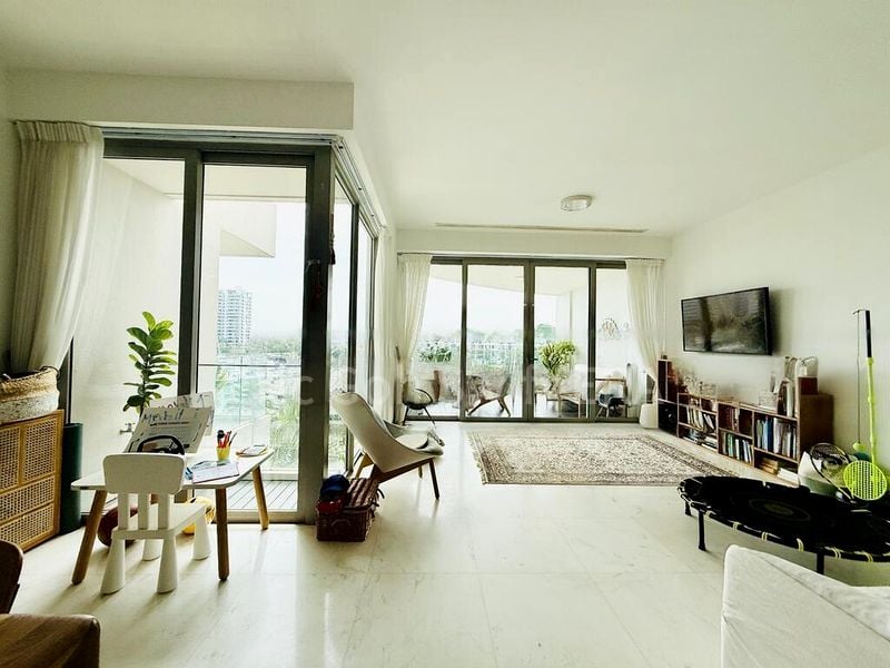 THE OCEANFRONT @ SENTOSA COVE 5