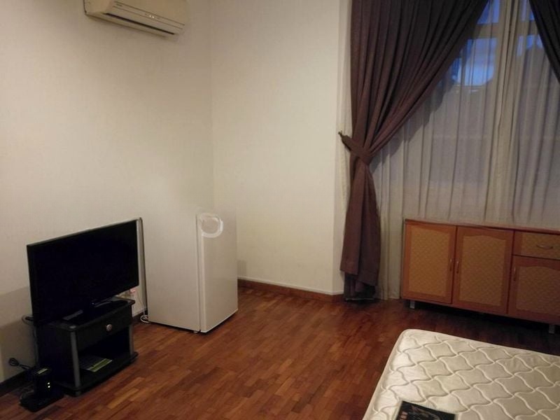 KEMBANGAN ESTATE 9