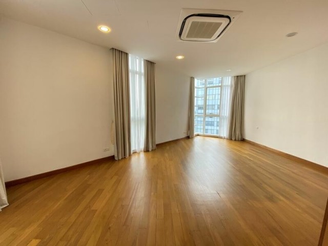 CUSCADEN RESIDENCES 24