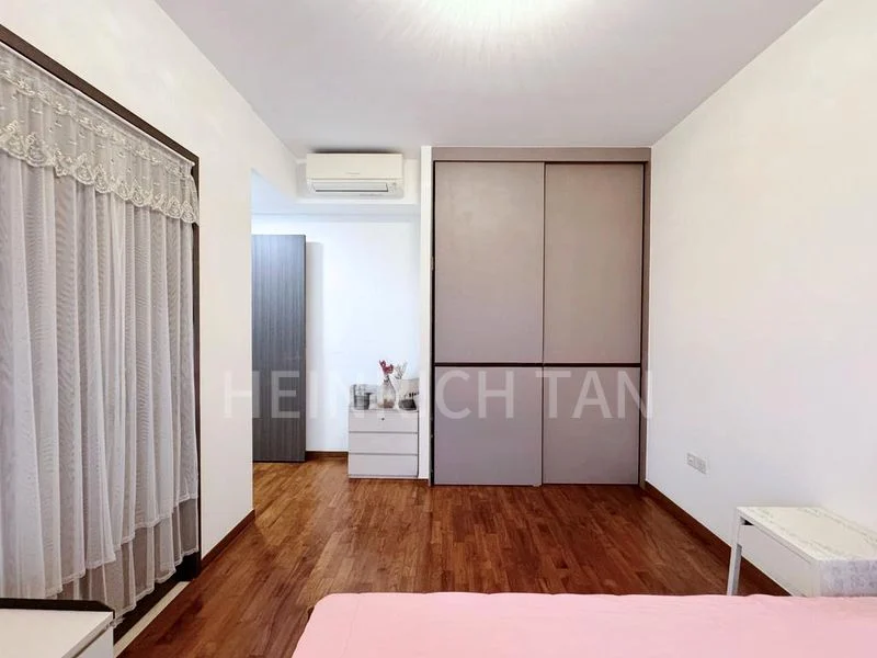 RIVERTREES RESIDENCES 6