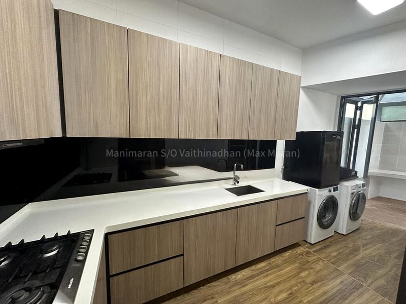 KENSINGTON PARK CONDOMINIUM 8