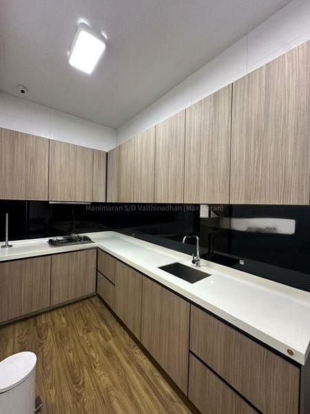 KENSINGTON PARK CONDOMINIUM 9