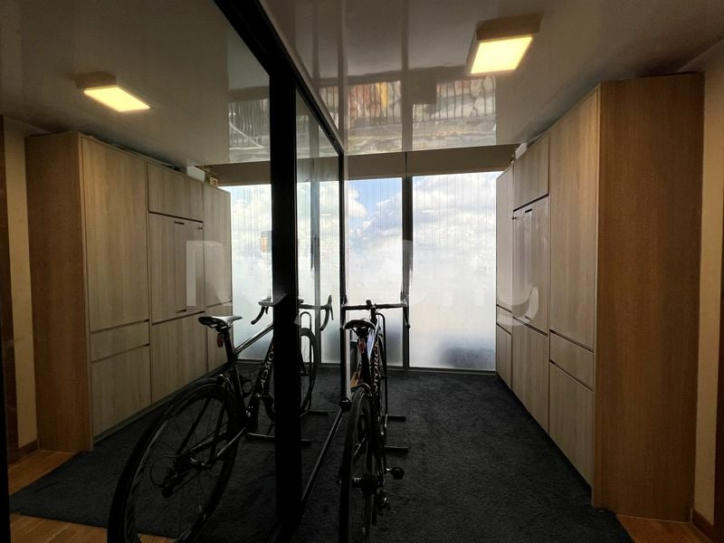 SPOTTISWOODE SUITES 5