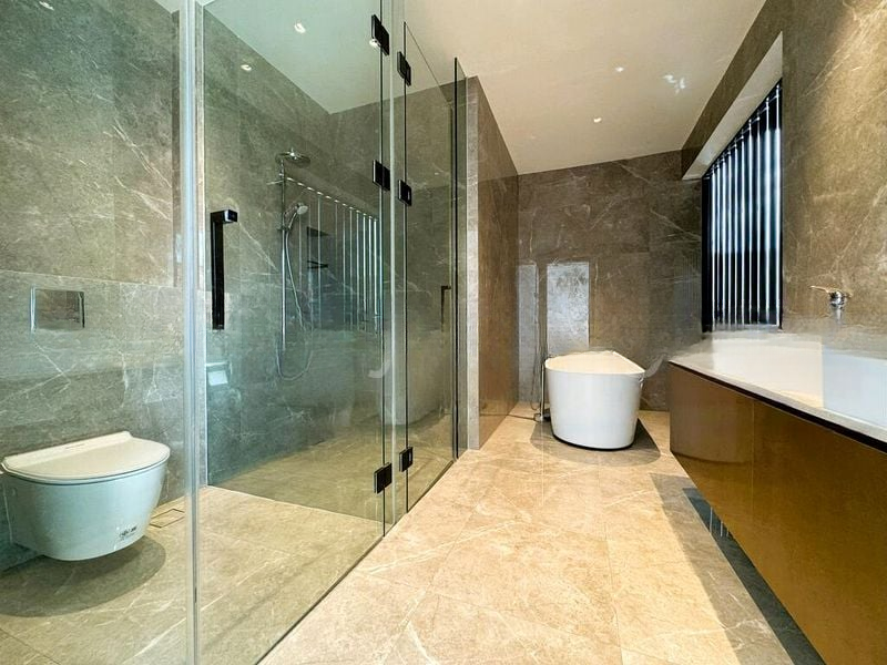 SELETAR HILLS ESTATE 10