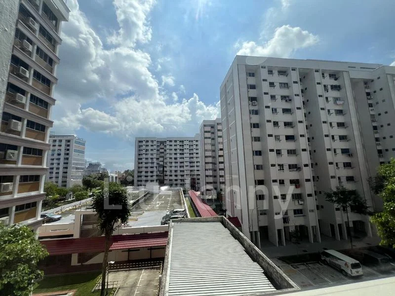TAMPINES ST 84 3