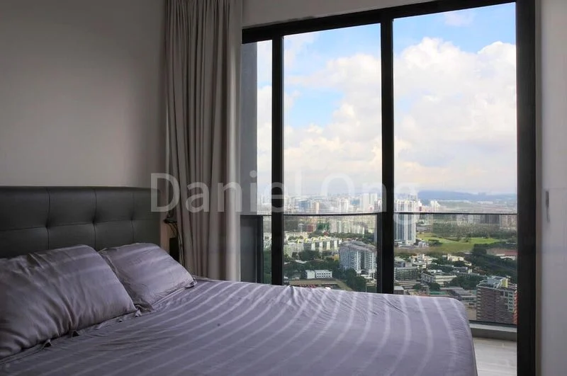 STIRLING RESIDENCES 3