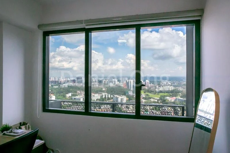 STIRLING RESIDENCES 4