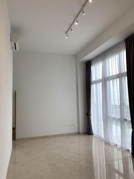 THE LINE @ TANJONG RHU 5