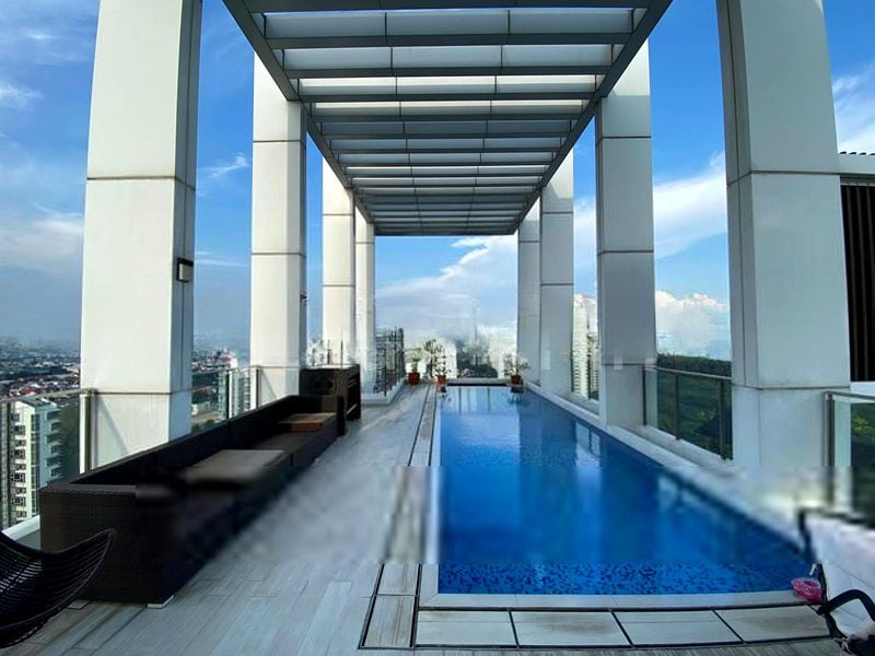 THE LINE @ TANJONG RHU 2