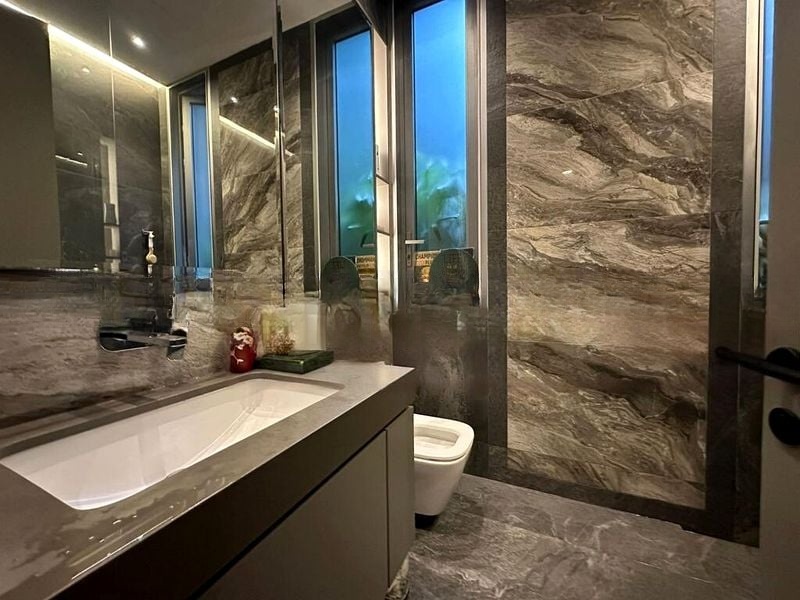 SELETAR PARK RESIDENCE 8