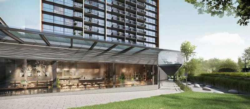 BLOSSOMS BY THE PARK 4