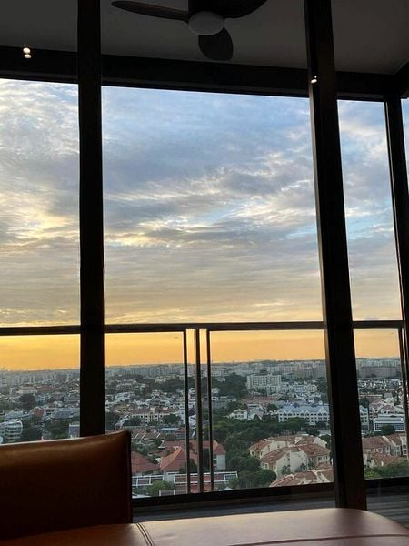 SEASIDE RESIDENCES 9