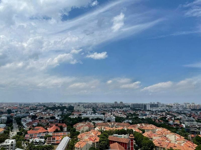 SEASIDE RESIDENCES 2