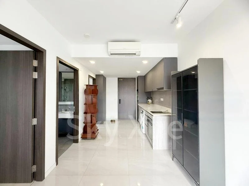 RIVERFRONT RESIDENCES 3