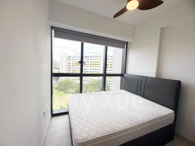 RIVERFRONT RESIDENCES 7