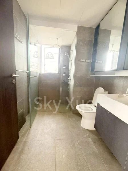 RIVERFRONT RESIDENCES 8