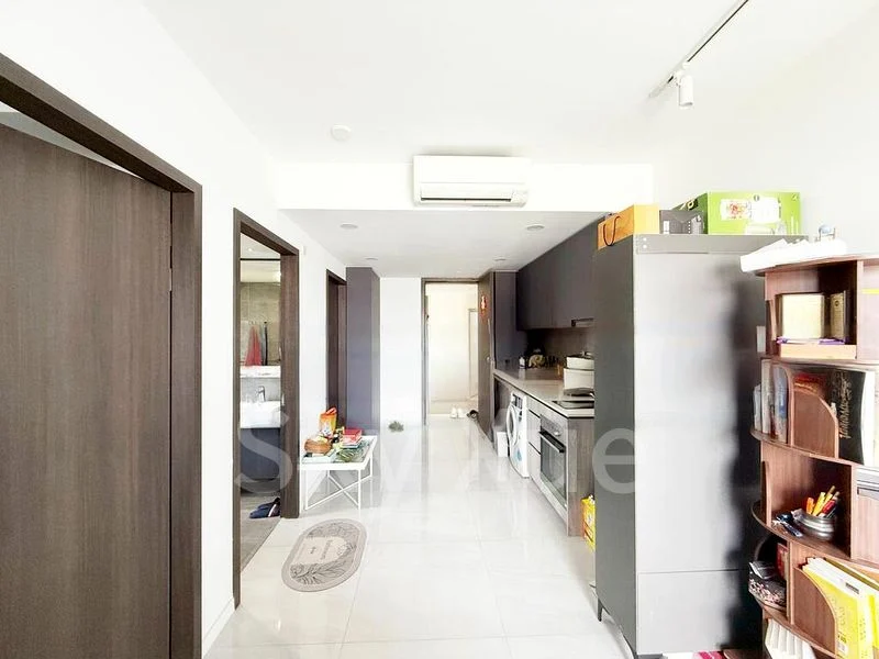 RIVERFRONT RESIDENCES 11