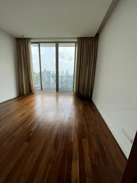 ORCHARD VIEW 6