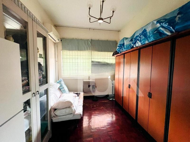 GOLDEN HILL ESTATE 4